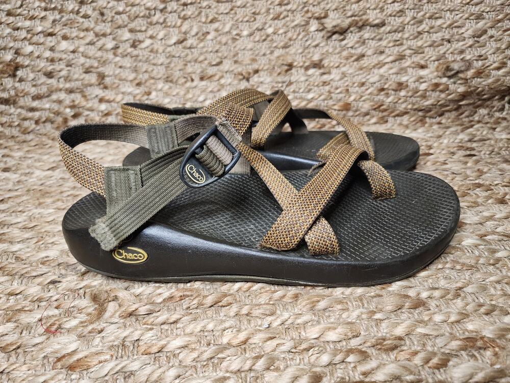 Chaco Mens Brown Strap Vibram Sole Hiking Sandals Size 13 Summer Beach